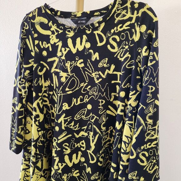 Ali Miles Funky Graffiti High Low Swing Top Womens Size Small Black Chartreuse - Picture 2 of 6